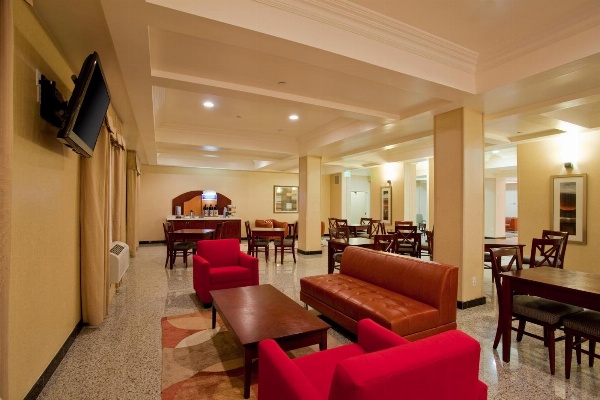Holiday Inn Express Hotel & Suites Los Angeles Airport Hawthorne Main image